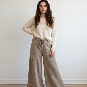 Easel Mineral Wash Knit Cargo Pants - Medium NWT